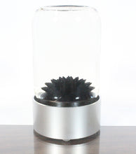 SPIKE ferrofluid display (Black ferrofluid)