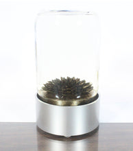 SPIKE ferrofluid display (Gold ferrofluid)