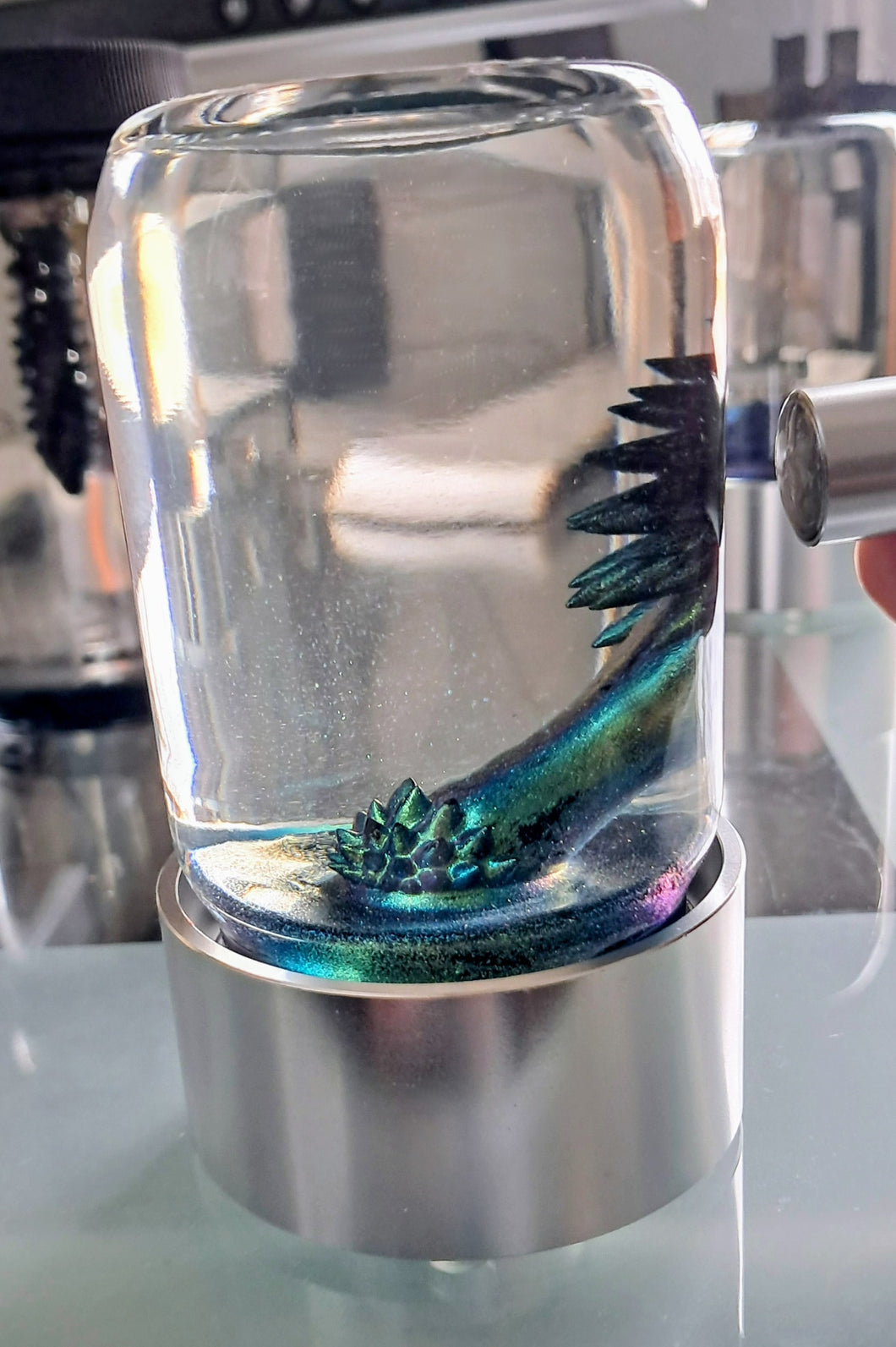 SPIKE ferrofluid display (Iridescent GREEN)