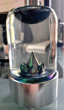 SPIKE ferrofluid display (Iridescent GREEN)