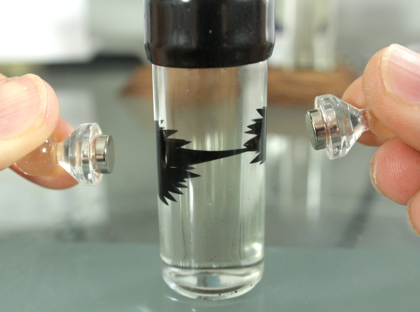 Ferrofluid Mini Display BLACK